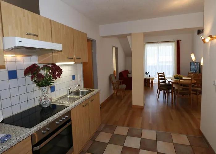 In Zugspitz Arena Near Hiking Trails * Бихльбах